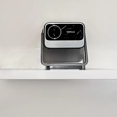 Modern Flat W/ Balcony & Projector Cinema 布里斯托