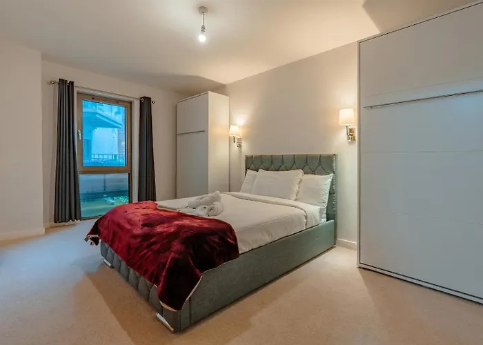 Wapping Wharf Balcony With Harbour Views, Projecto *